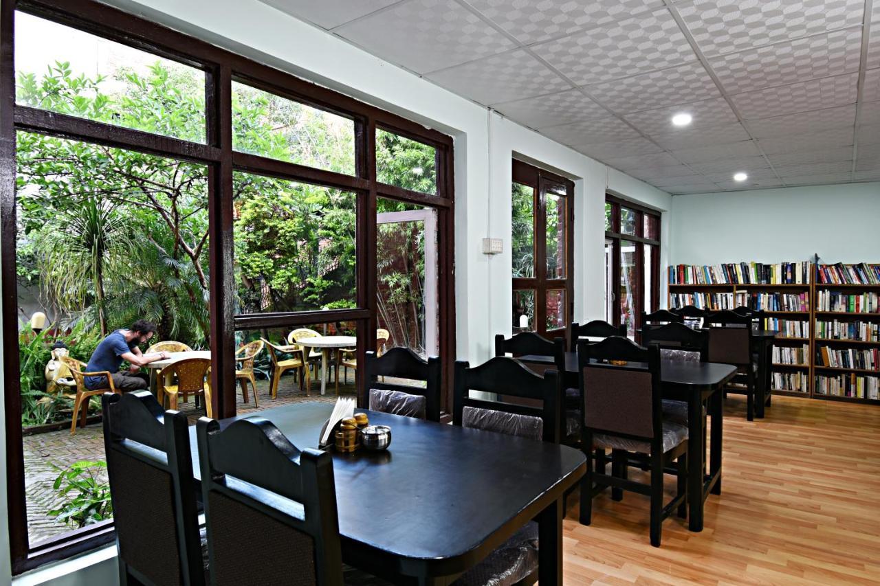 Kathmandu Garden House Hotel ภายนอก รูปภาพ