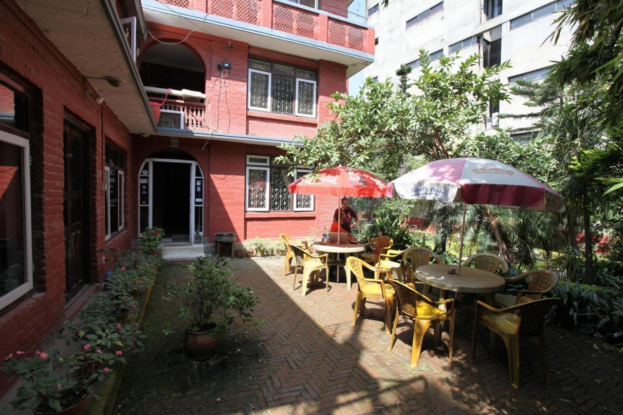 Kathmandu Garden House Hotel ภายนอก รูปภาพ