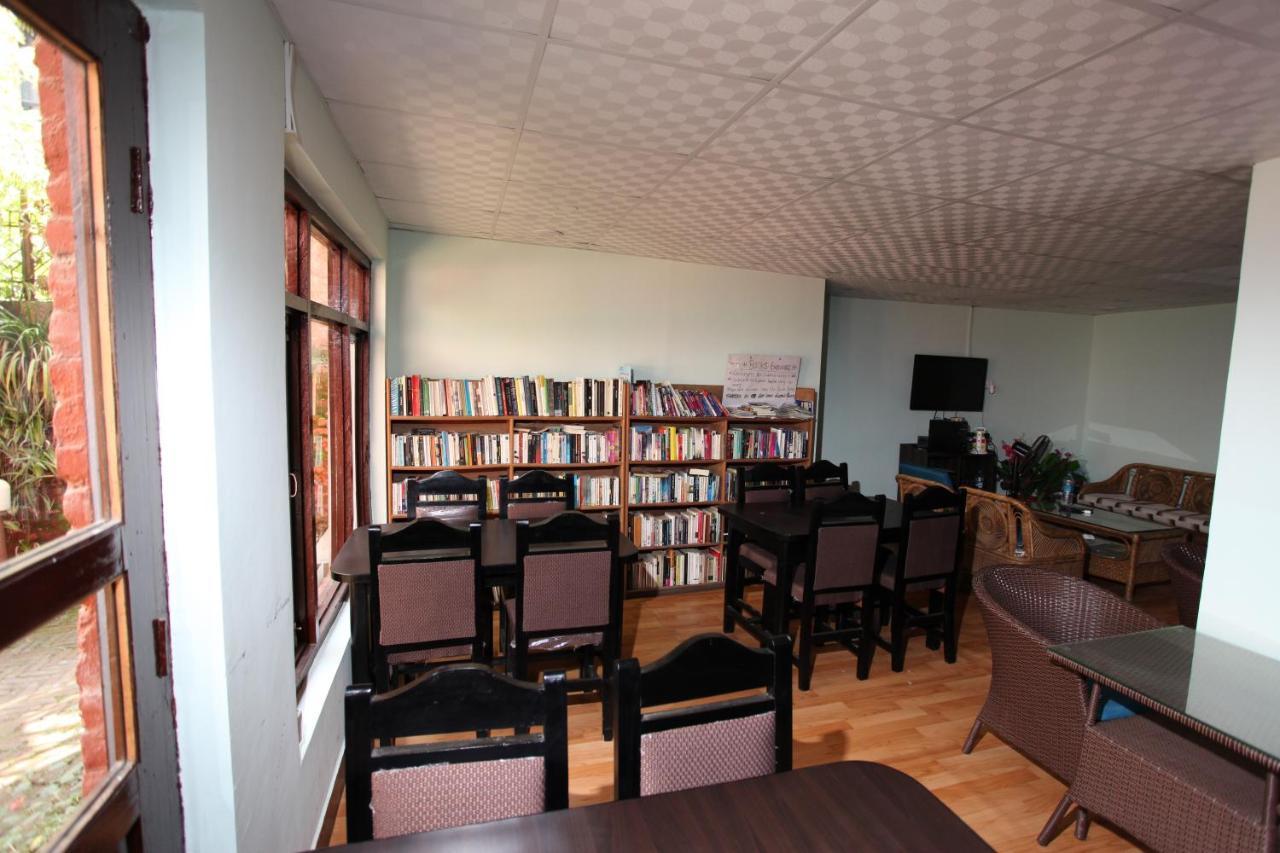 Kathmandu Garden House Hotel ภายนอก รูปภาพ