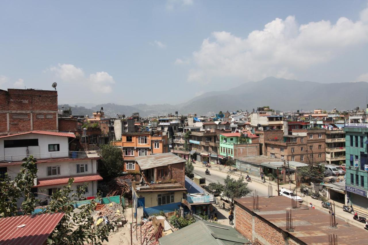 Kathmandu Garden House Hotel ภายนอก รูปภาพ